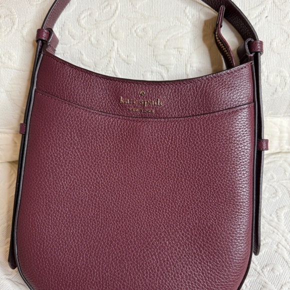 Elegant Kate Spade New York Crossbody Bag - Rich Merlot color, Pebbled Leather. - Picture 10 of 10